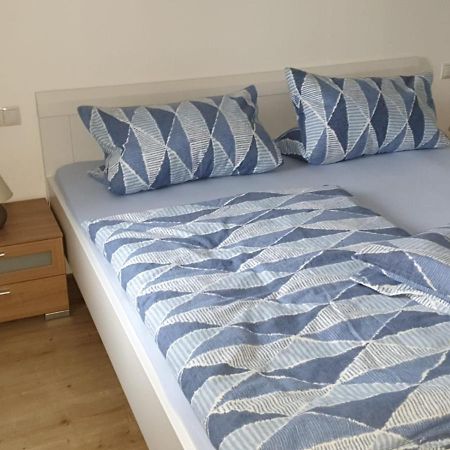 Bodensee Ferienwohnung Claudia 4 フリードリヒスハーフェン エクステリア 写真