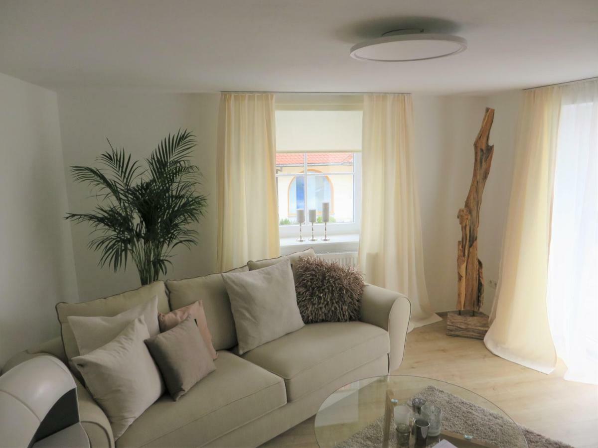 Bodensee Ferienwohnung Claudia 4 フリードリヒスハーフェン エクステリア 写真