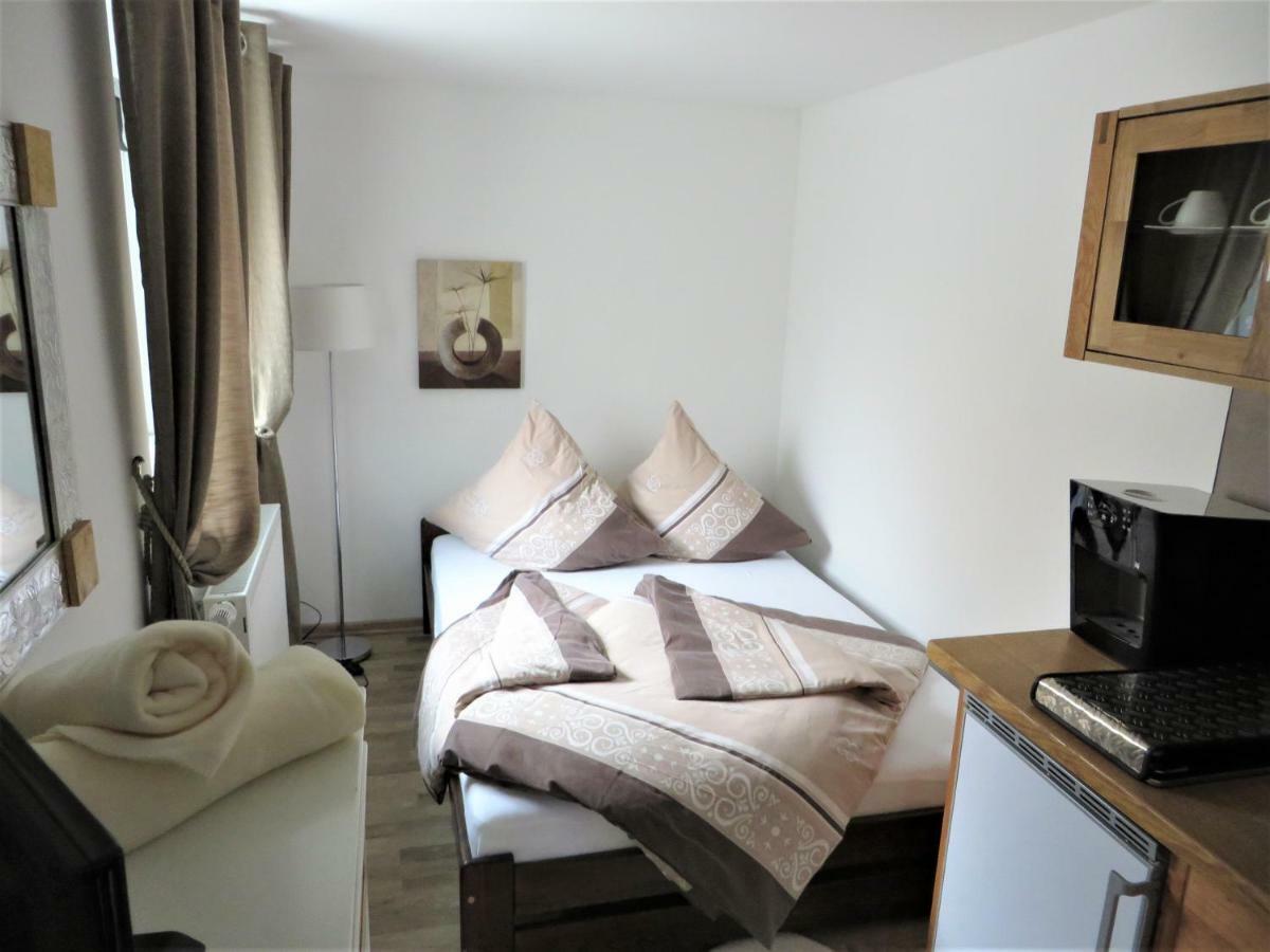 Bodensee Ferienwohnung Claudia 4 フリードリヒスハーフェン エクステリア 写真