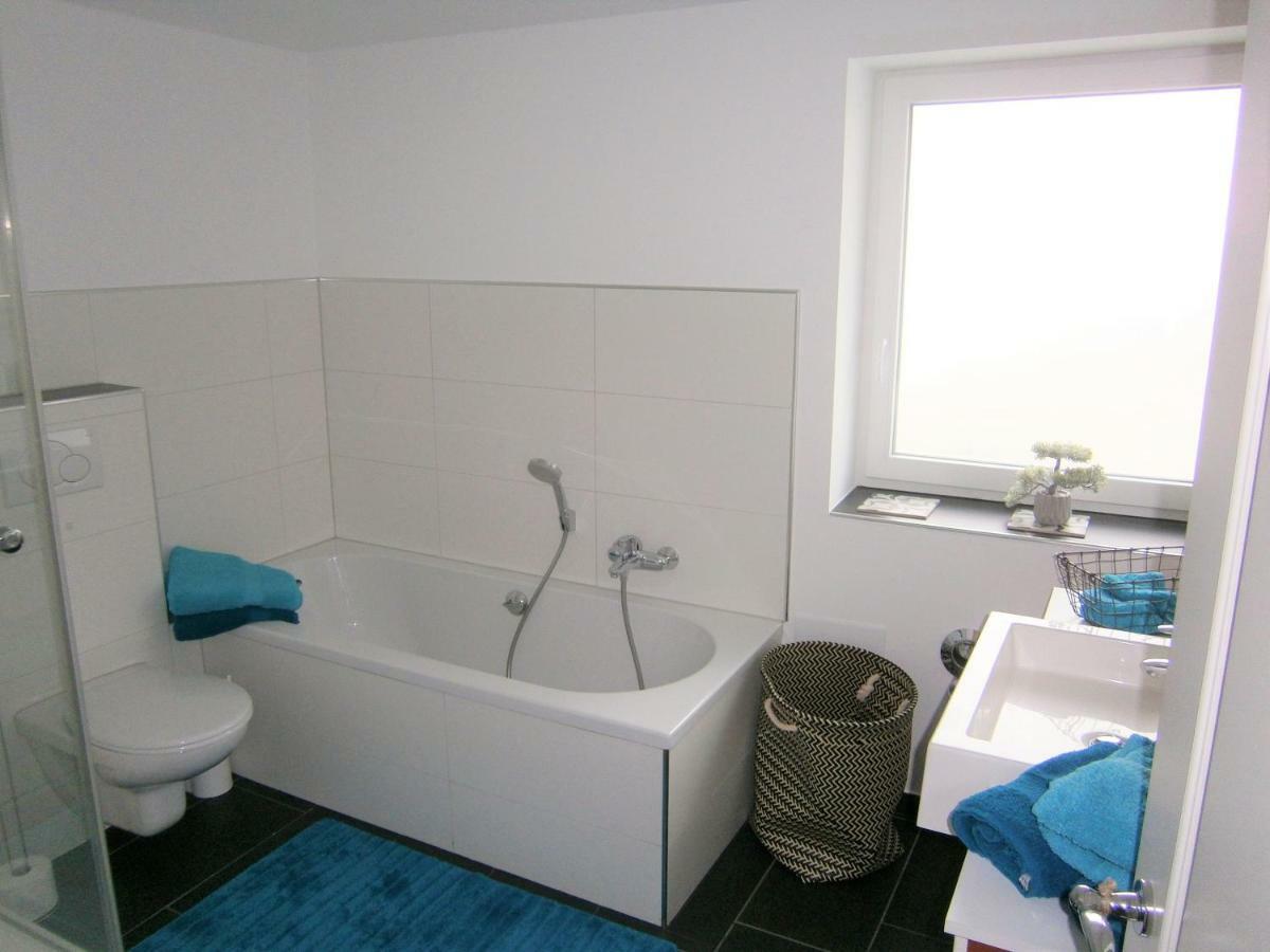 Bodensee Ferienwohnung Claudia 4 フリードリヒスハーフェン エクステリア 写真
