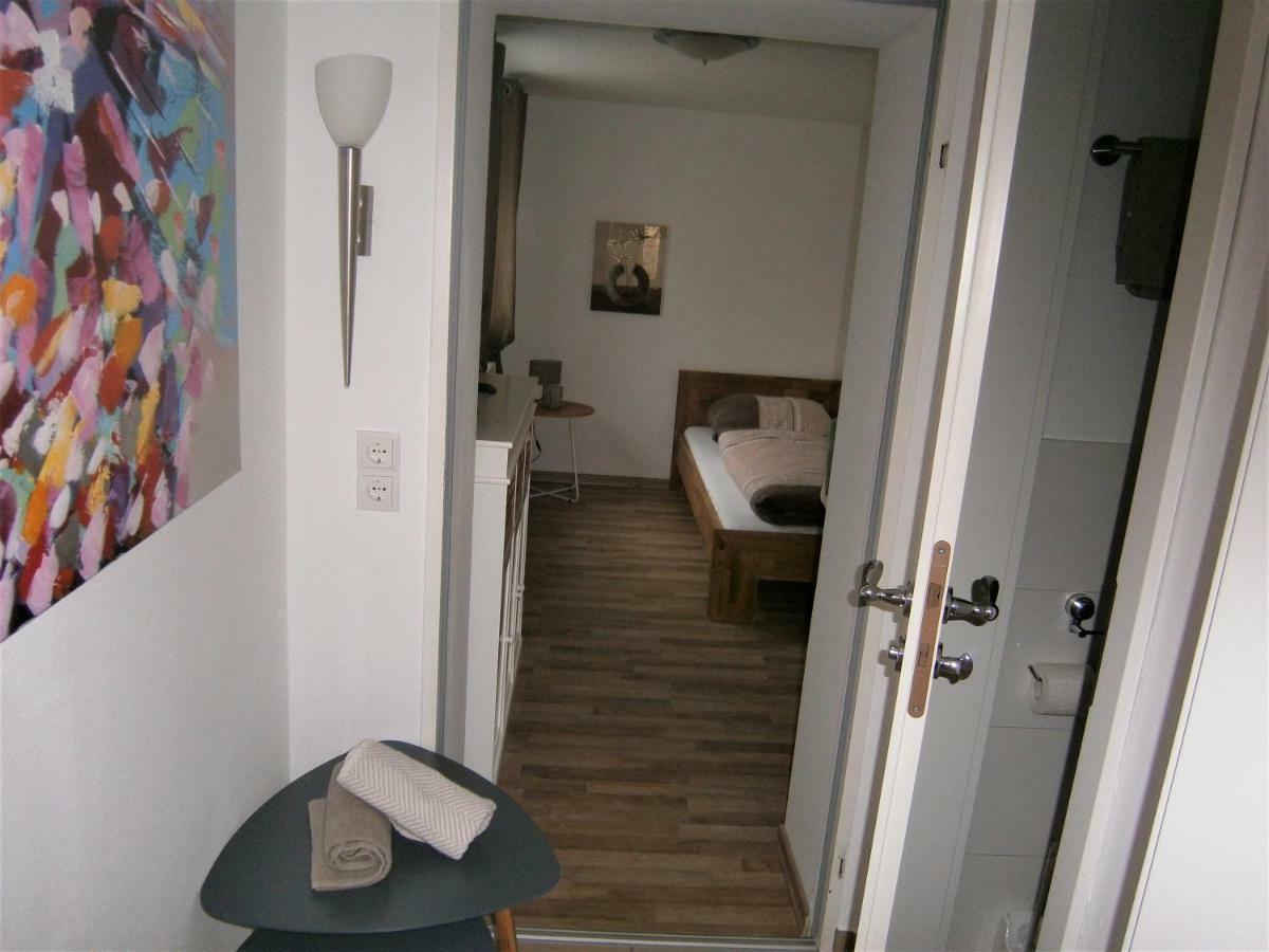 Bodensee Ferienwohnung Claudia 4 フリードリヒスハーフェン エクステリア 写真