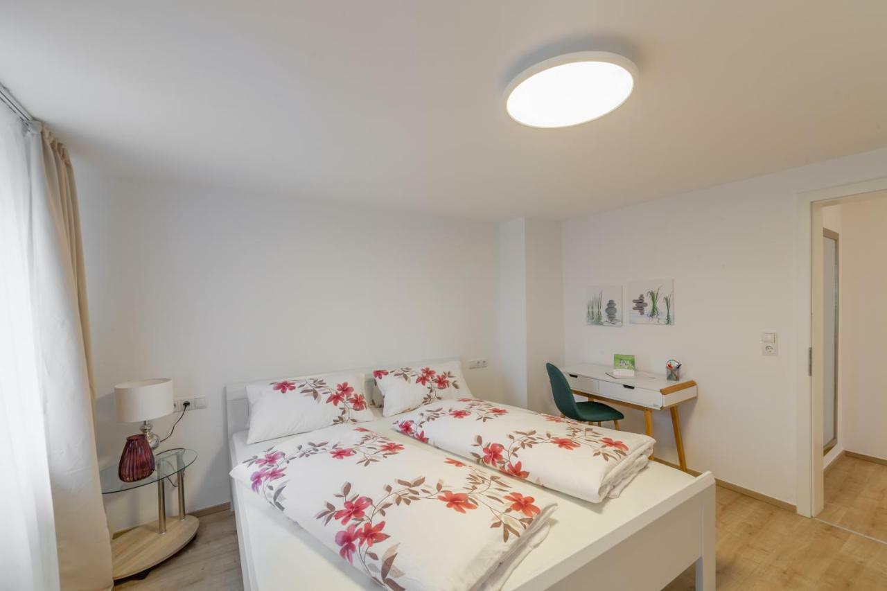 Bodensee Ferienwohnung Claudia 4 フリードリヒスハーフェン エクステリア 写真